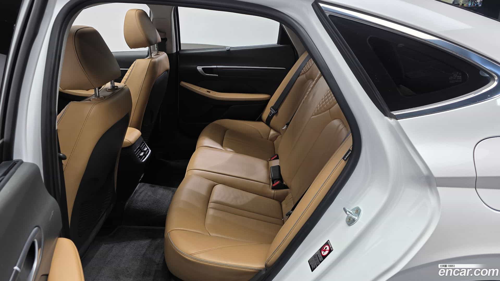 Sonata Hyundai 2019.4-INNER-036