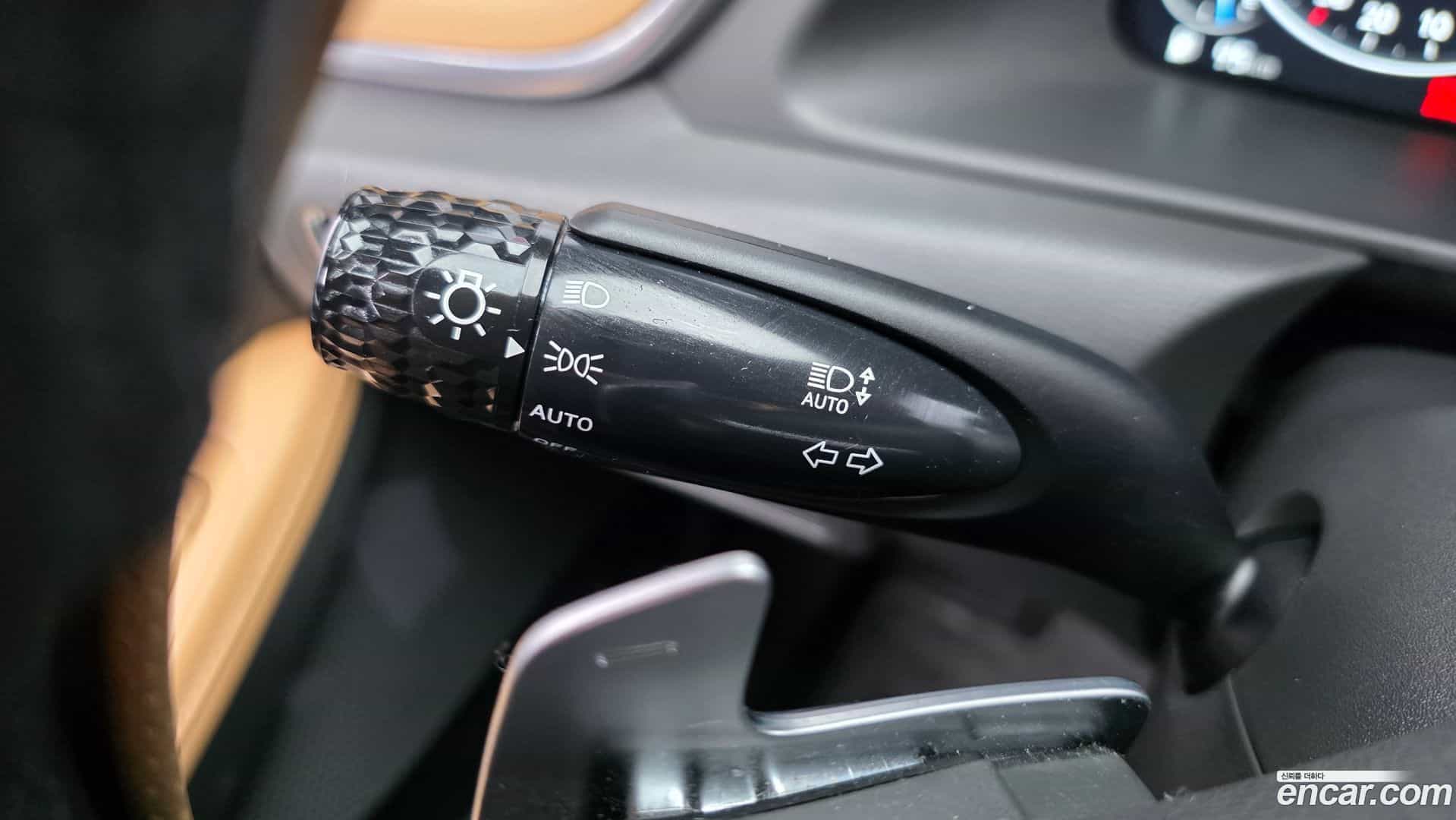 Sonata Hyundai 2019.4-OPTION-044