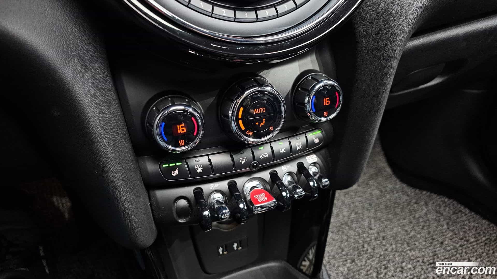 Cooper Mini 2019.3-OPTION-023