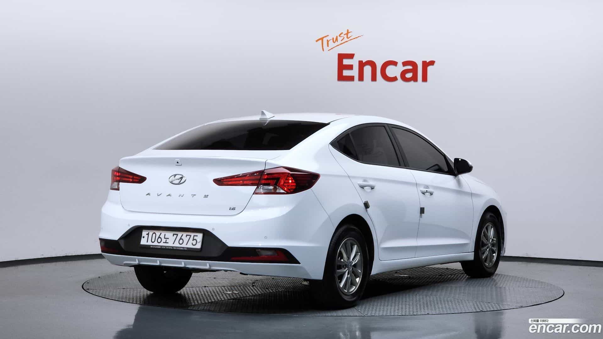 AVANTE Hyundai 2019.8-OUTER-002