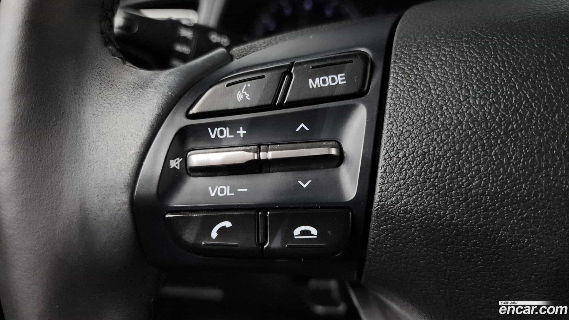 AVANTE Hyundai 2019.8-OPTION-021
