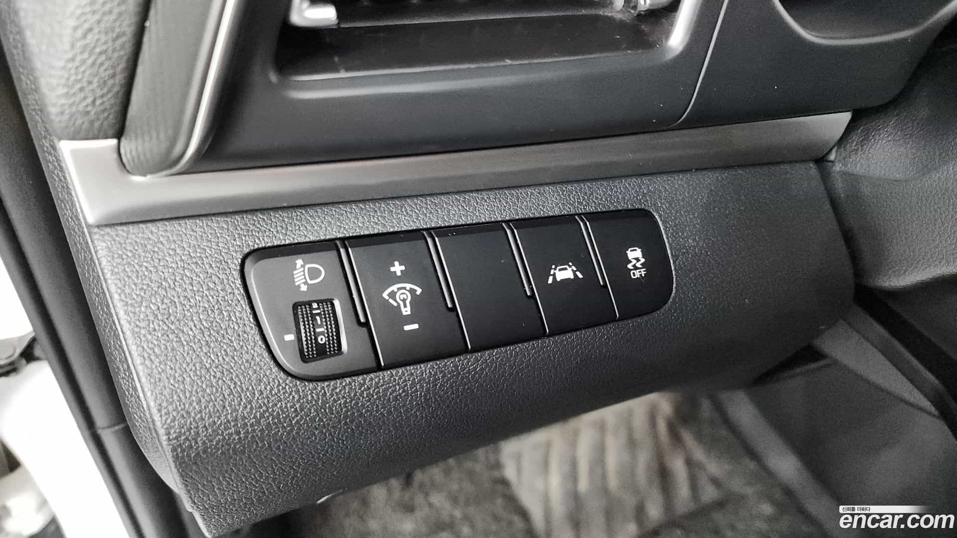 AVANTE Hyundai 2019.8-OPTION-040