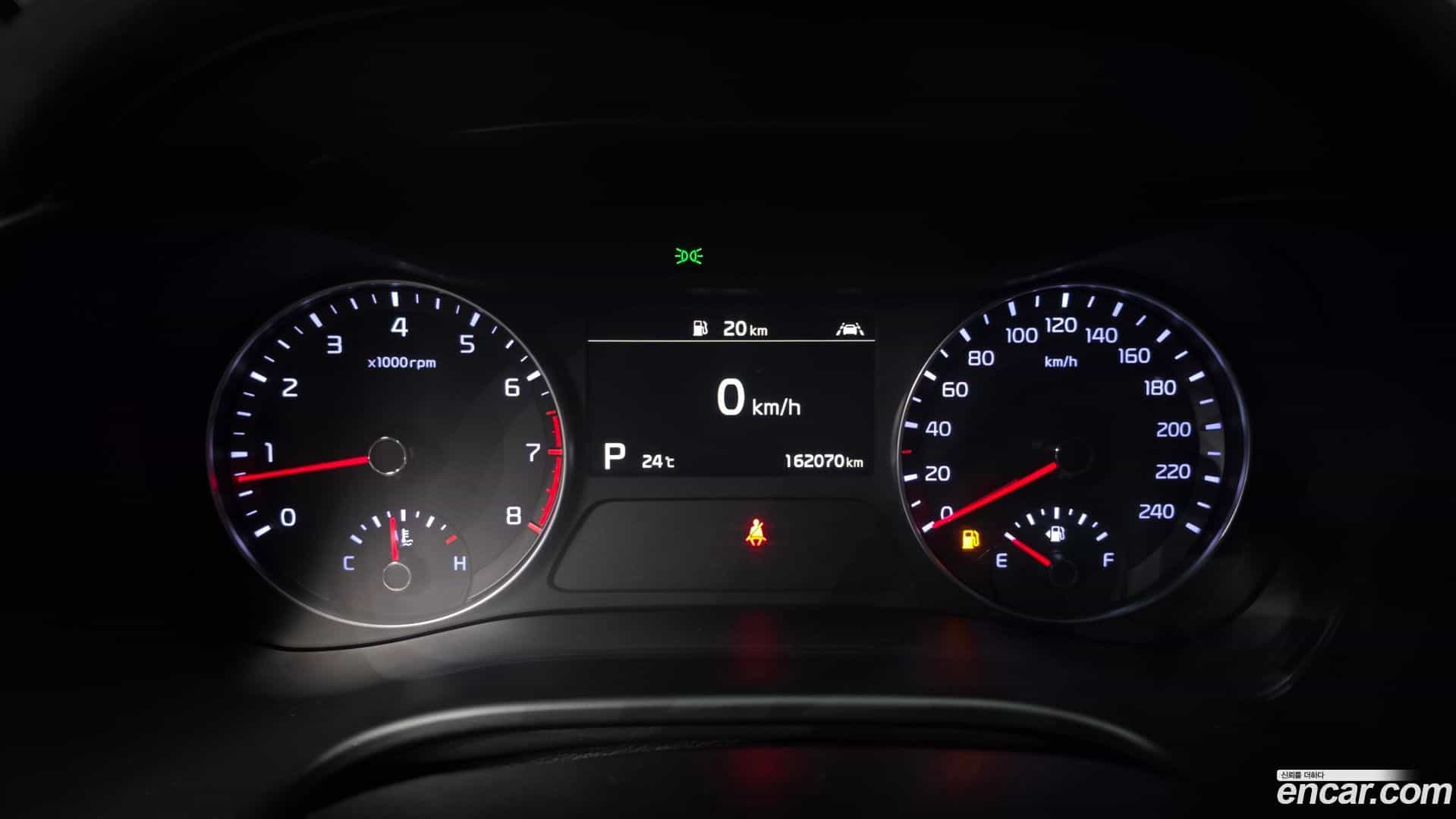 K3 Kia 2019.2-INNER-008