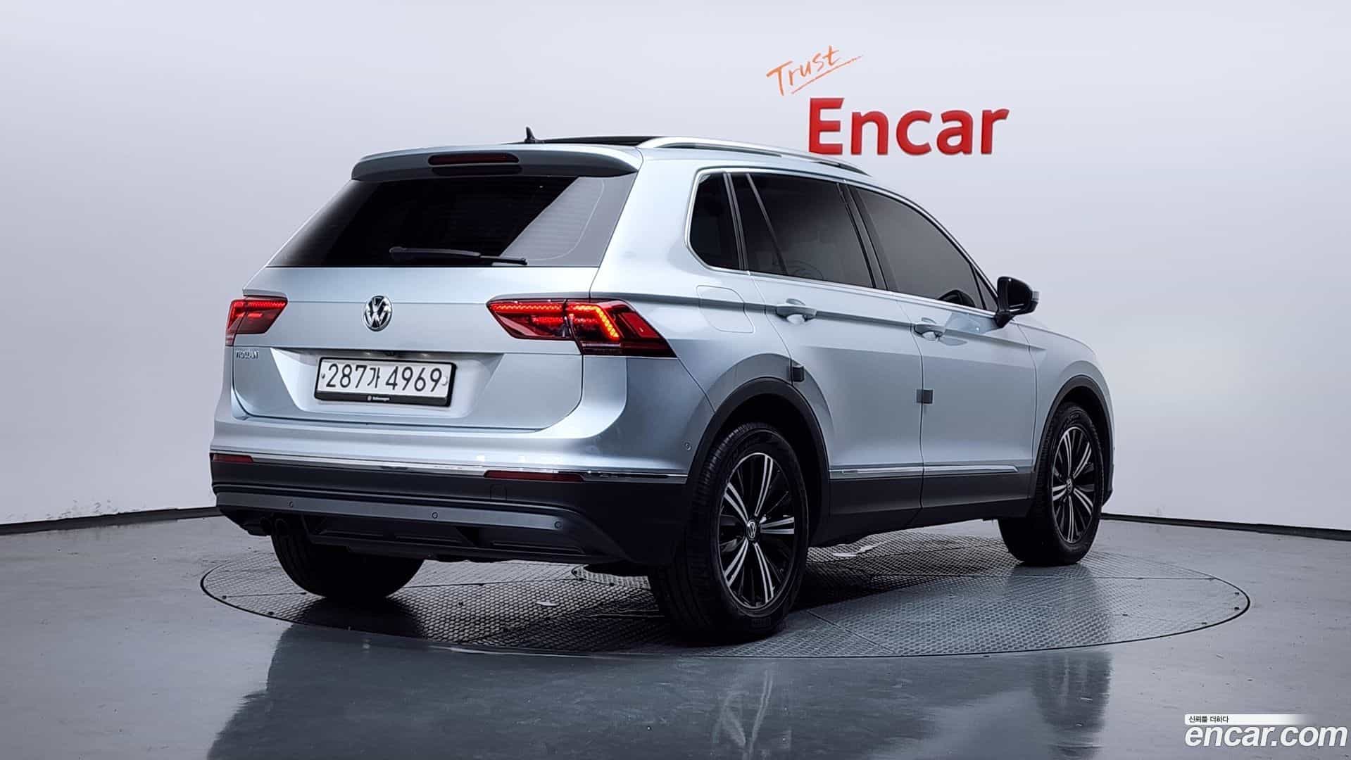Tiguan Volkswagen 2020.6-OUTER-002