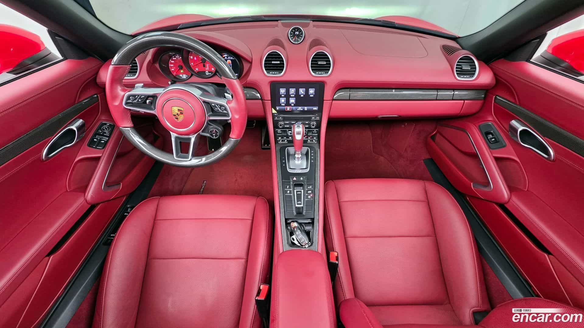 718 Porsche 2022.4-INNER-007