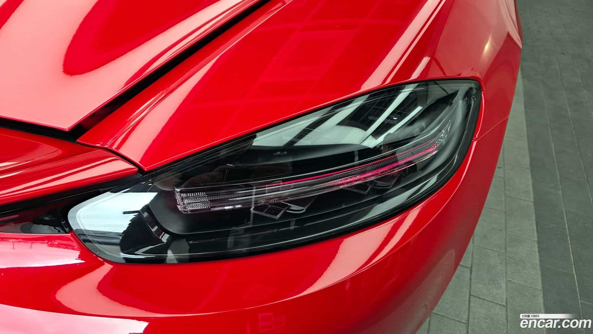 718 Porsche 2022.4-OUTER-033