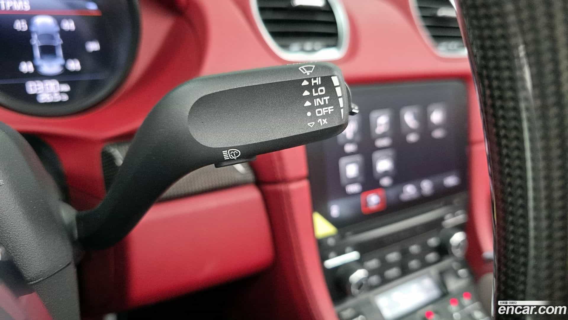 718 Porsche 2022.4-OPTION-041