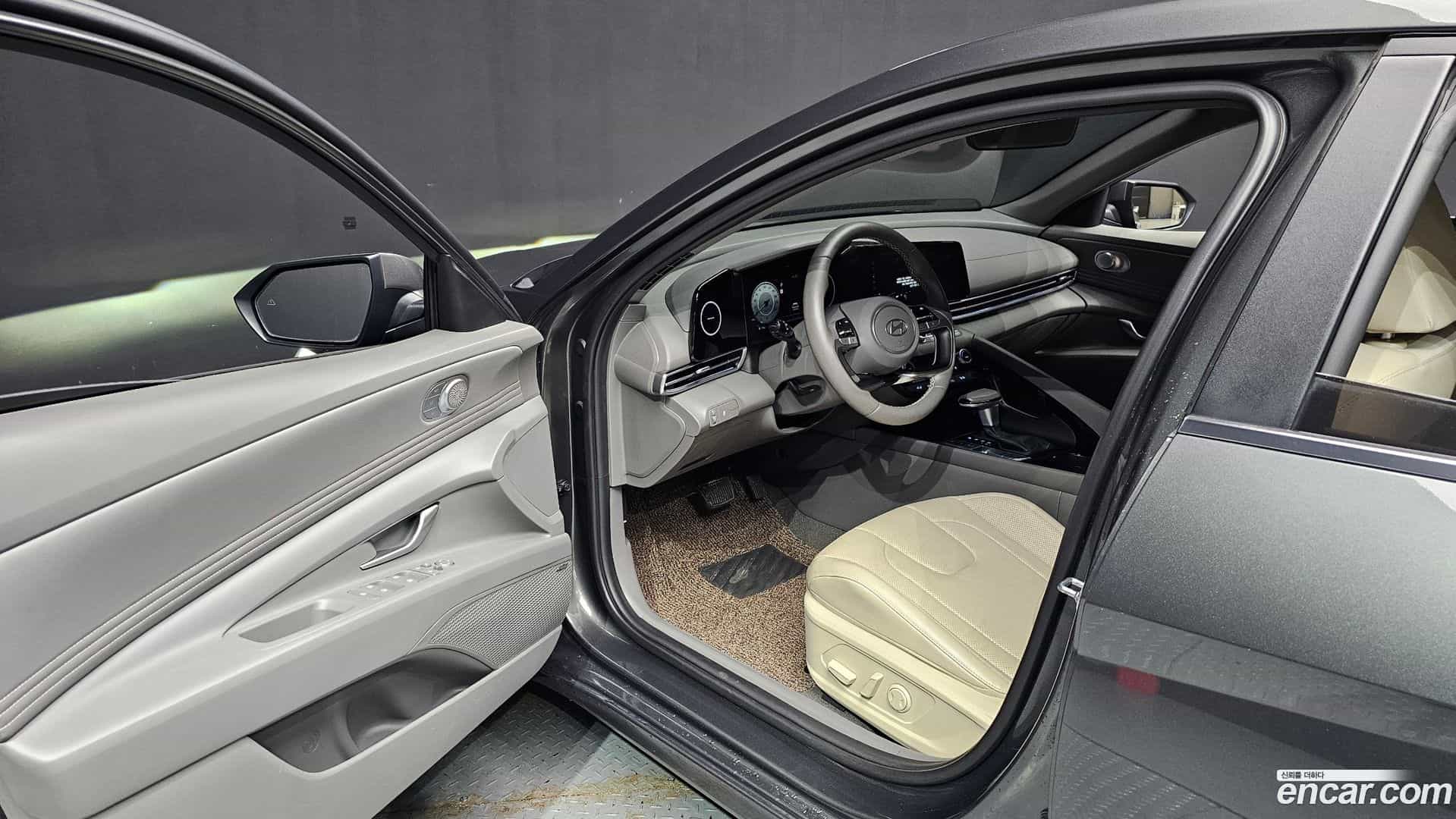 AVANTE Hyundai 2023.9-INNER-036