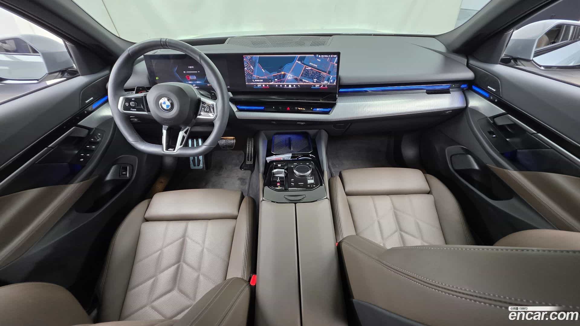 5-Series BMW 2024.6-INNER-007