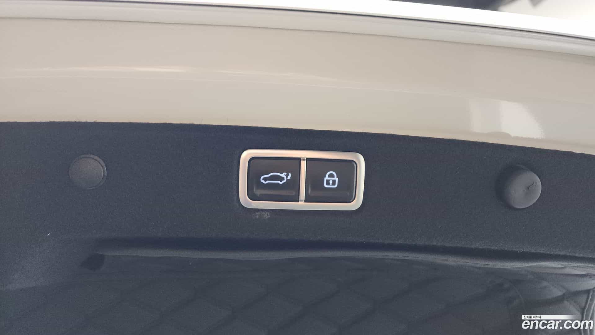 Grandeur Hyundai 2024.4-OPTION-020