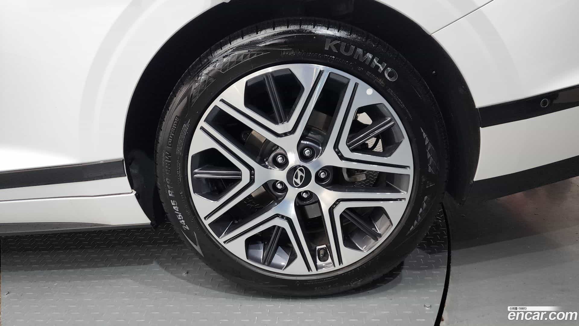 Grandeur Hyundai 2024.4-OUTER-031