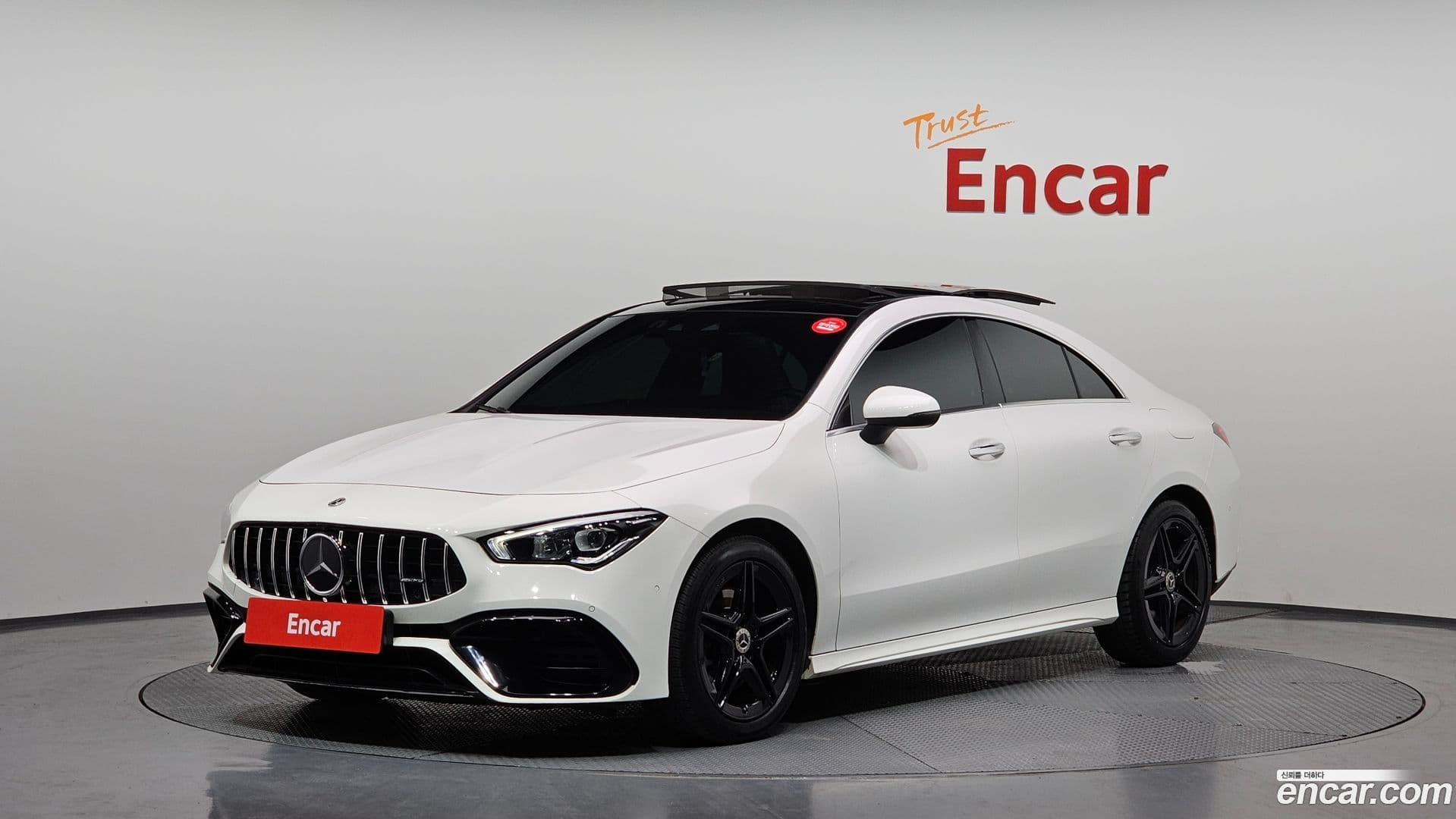 Main__Slider__Photo:CLA-Class Mercedes-Benz 2023.4-0
