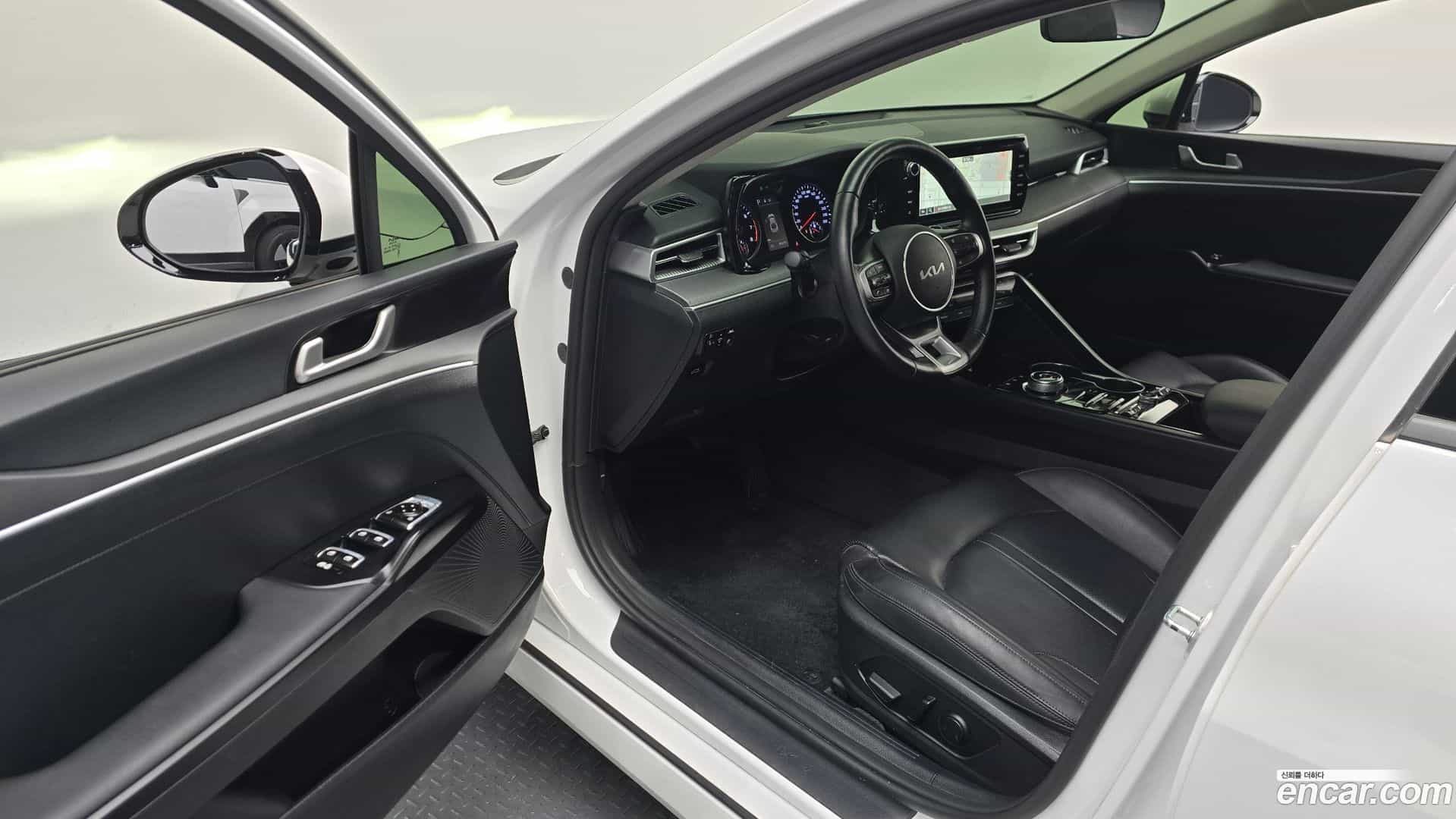 K5 Kia 2022.8-INNER-010