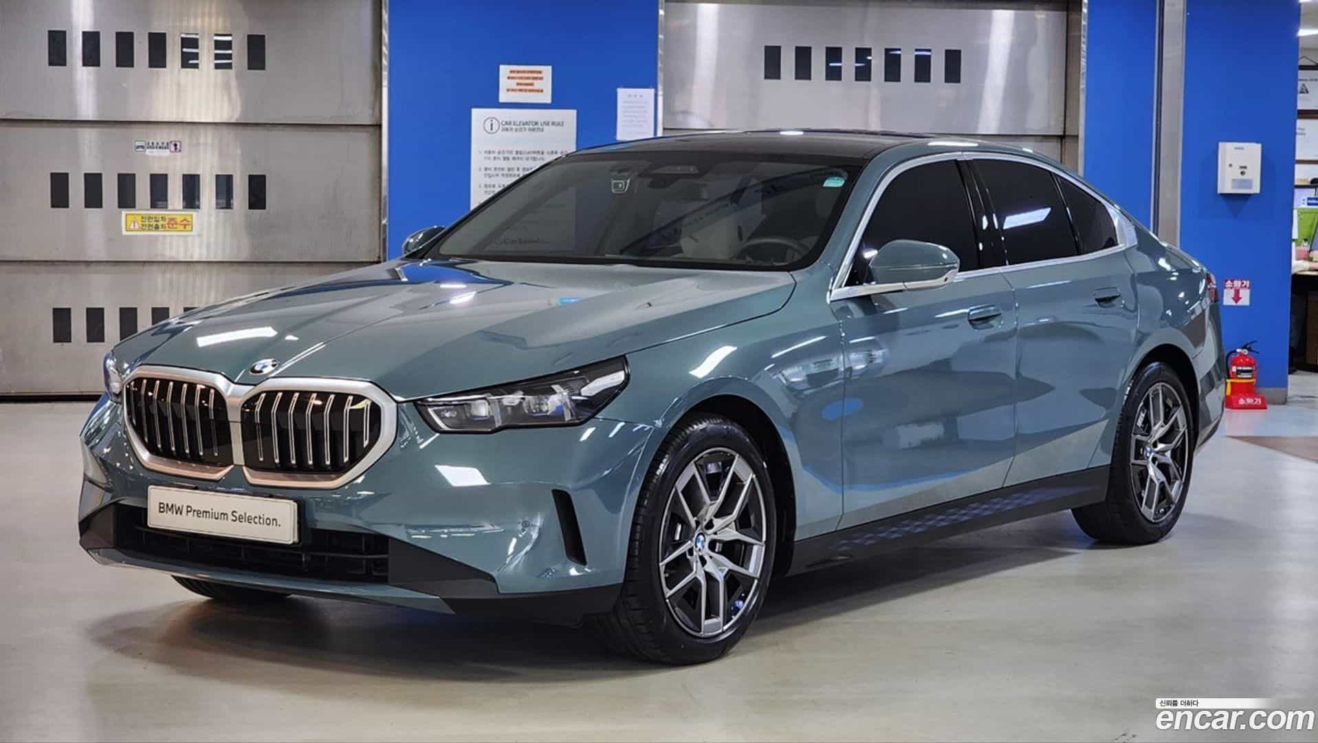 5-Series BMW 2025.6-OUTER-001