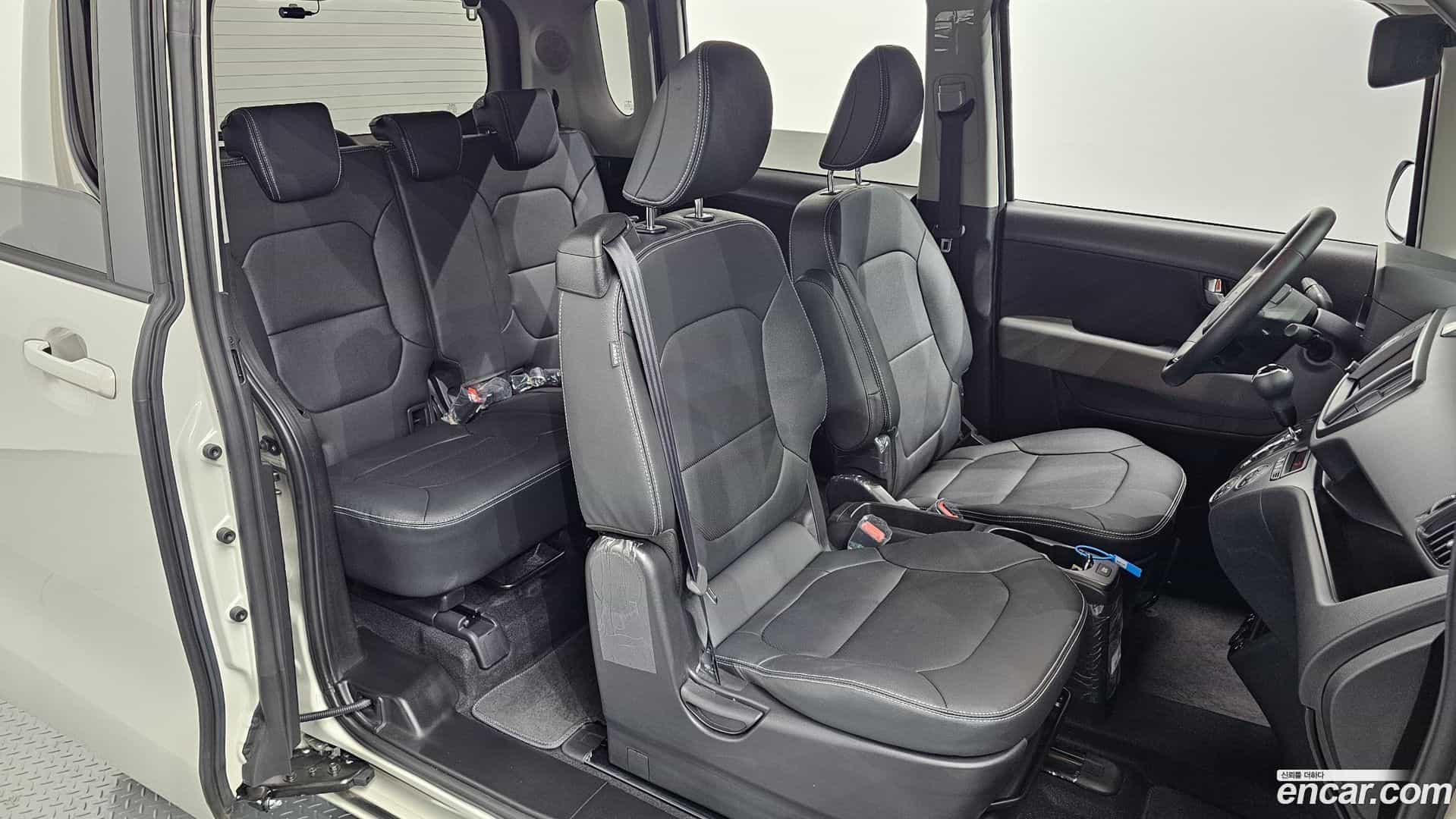 RAY Kia 2026.1-INNER-036
