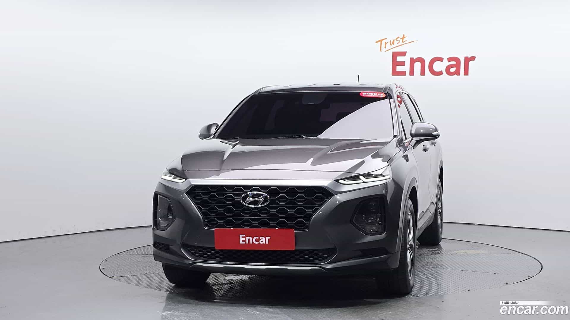 Santafe Hyundai 2018.10-OUTER-003