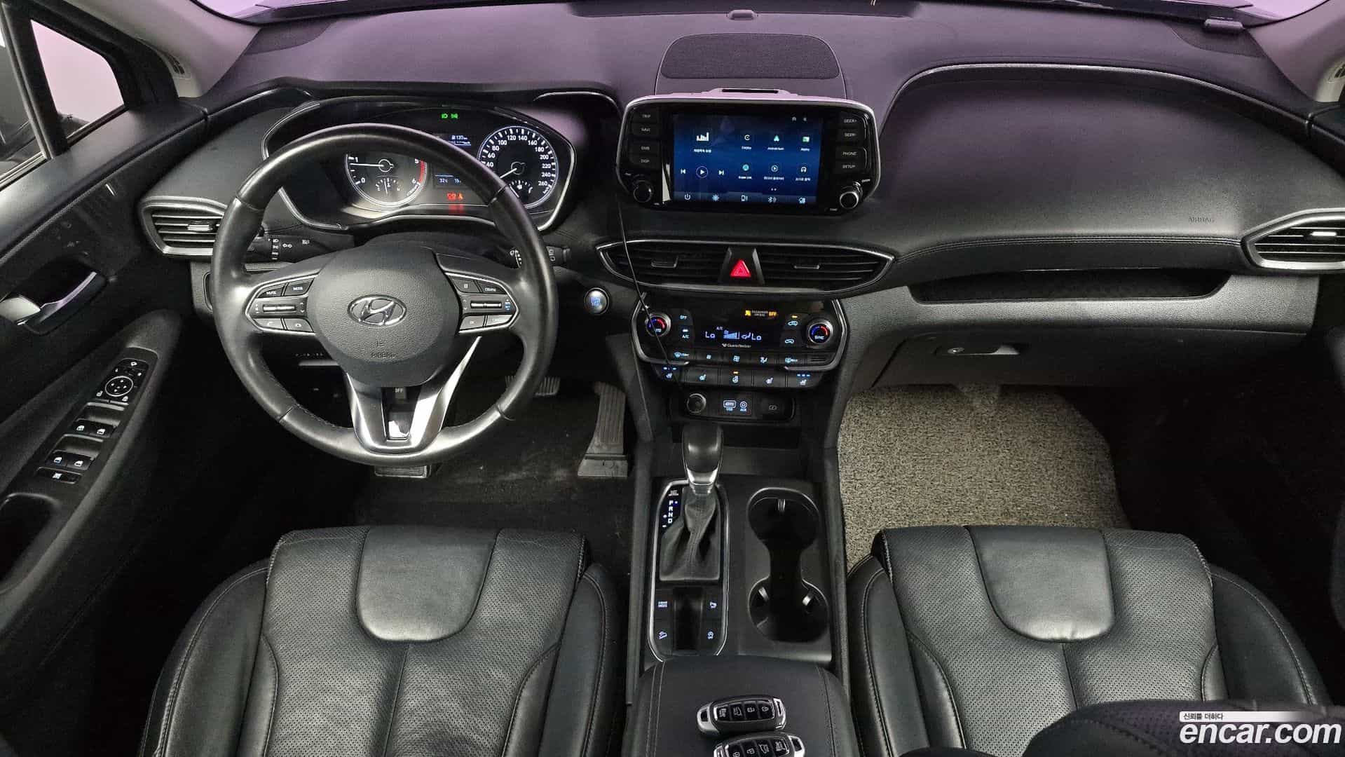 Santafe Hyundai 2018.10-INNER-007