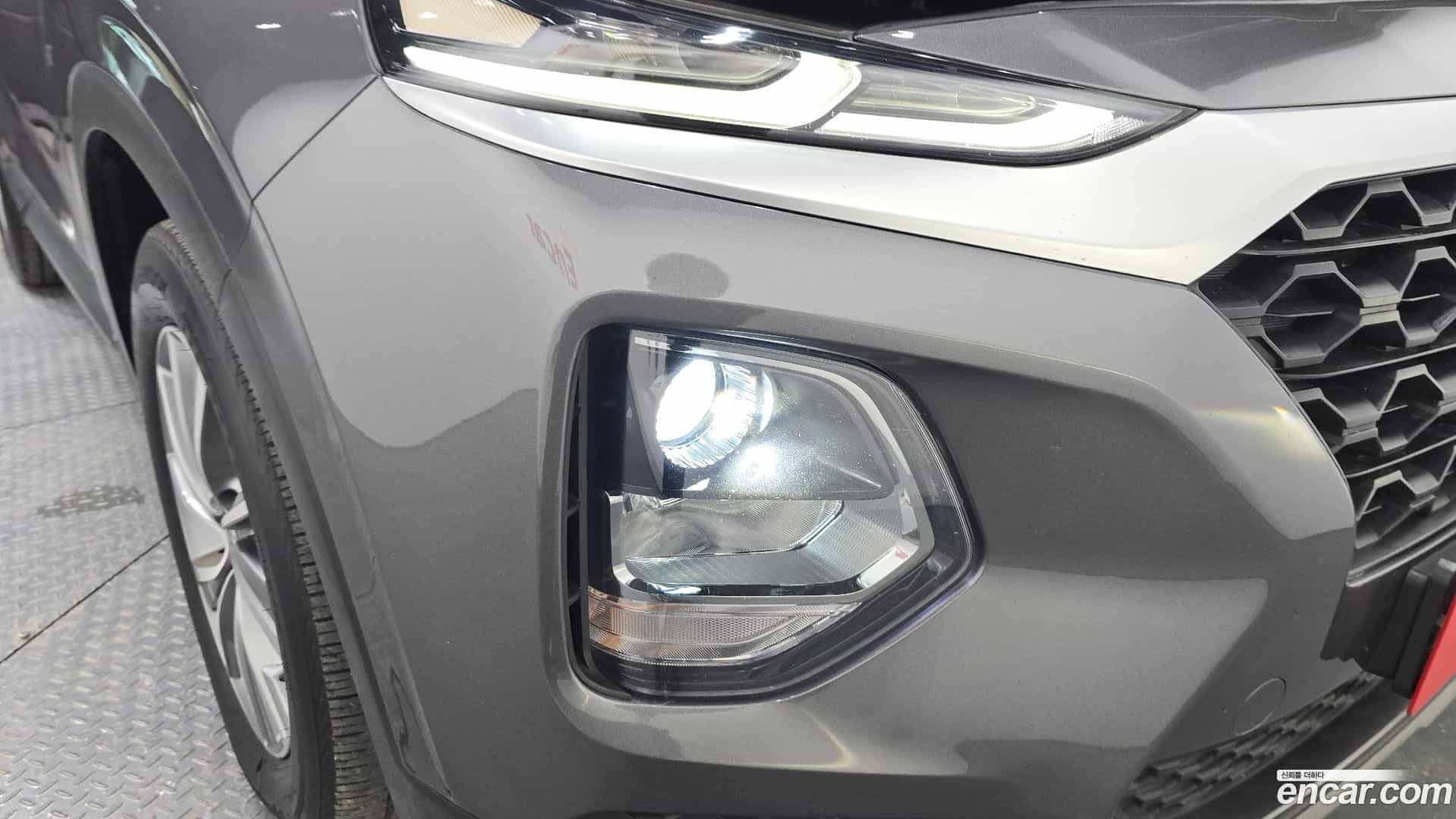 Santafe Hyundai 2018.10-OUTER-032