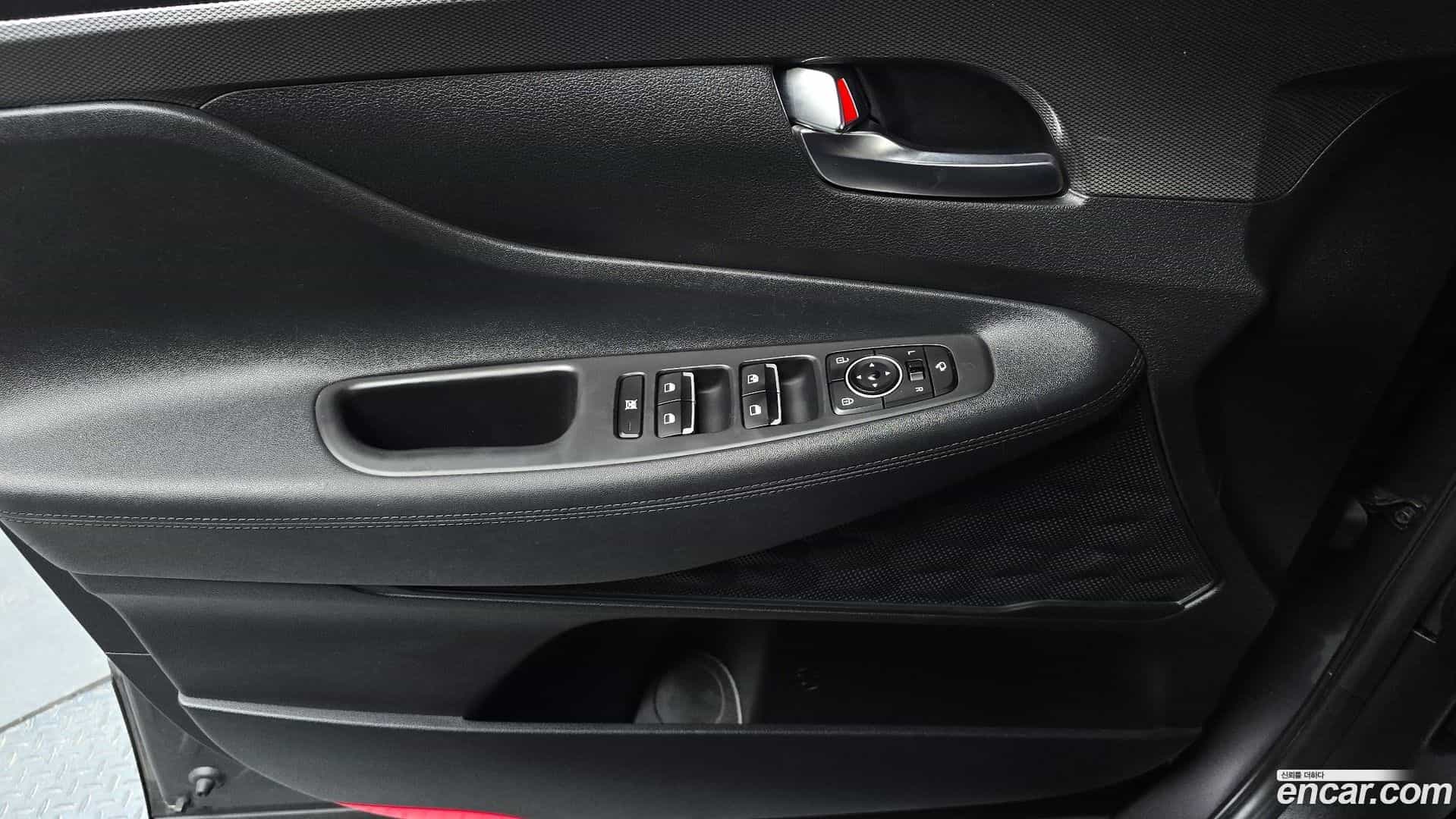 Santafe Hyundai 2018.10-INNER-034