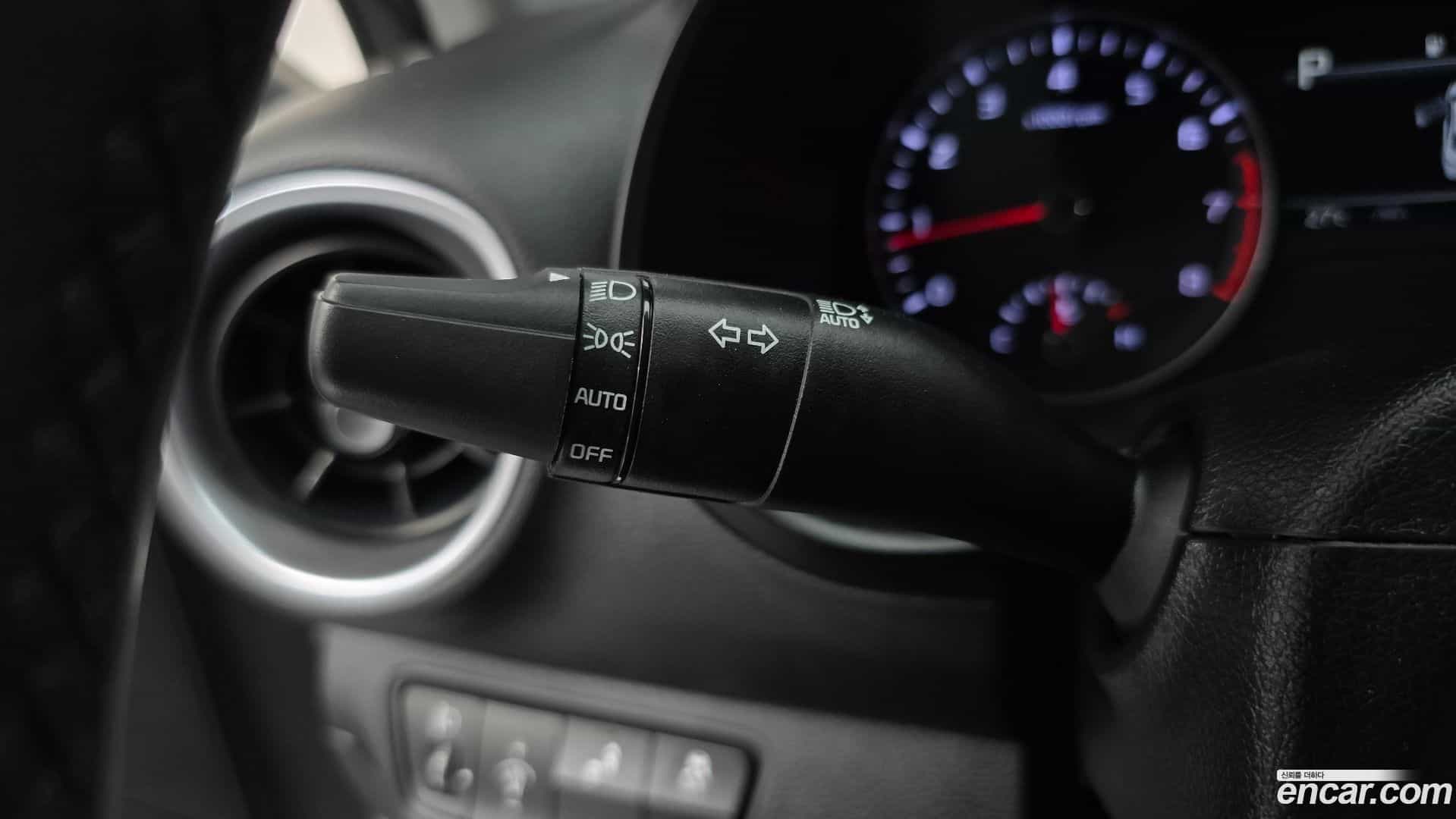 K3 Kia 2022.5-OPTION-022