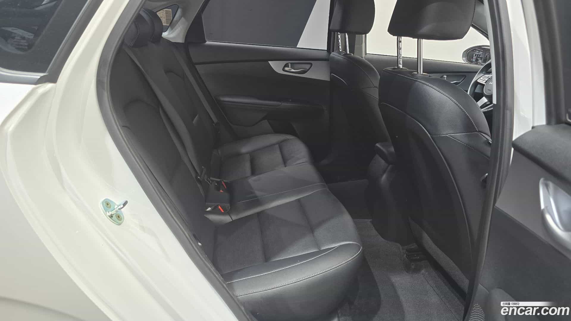 K3 Kia 2022.5-INNER-036