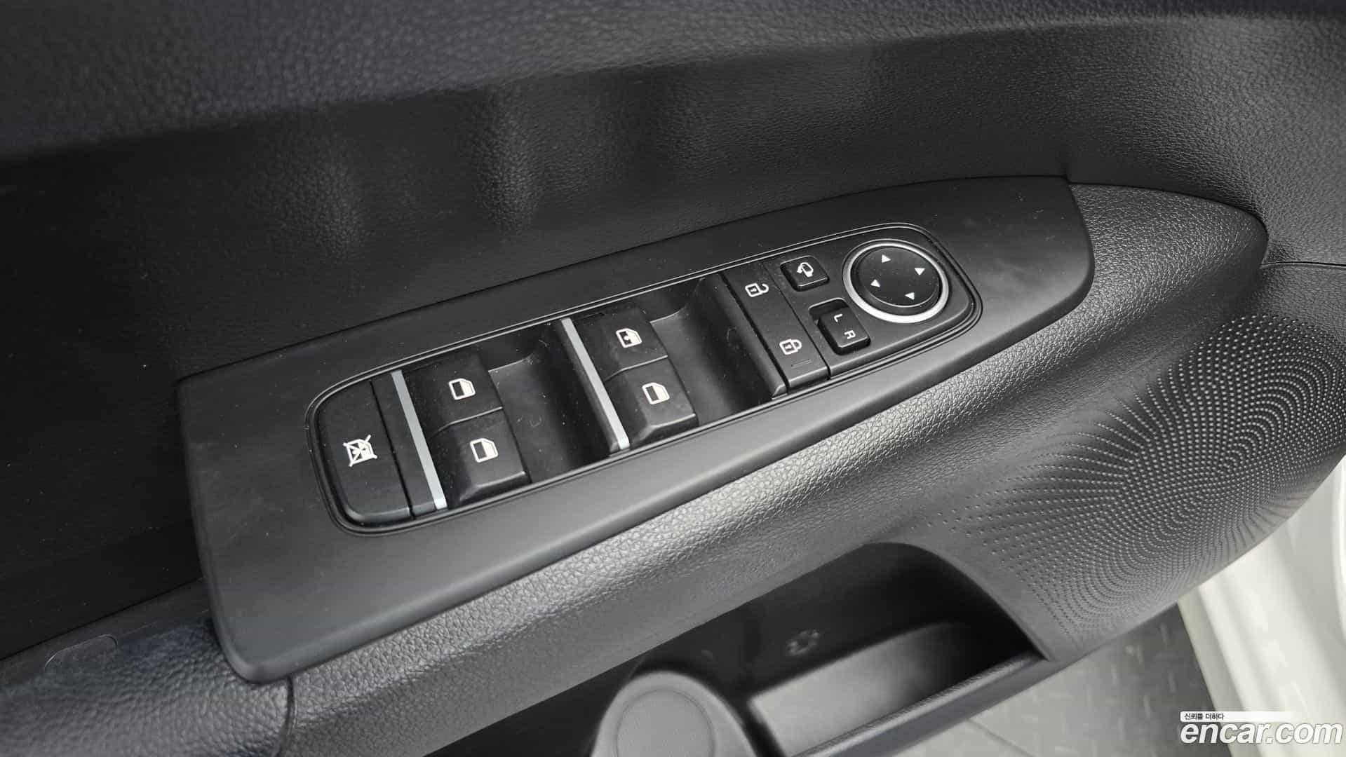 K3 Kia 2022.5-OPTION-041