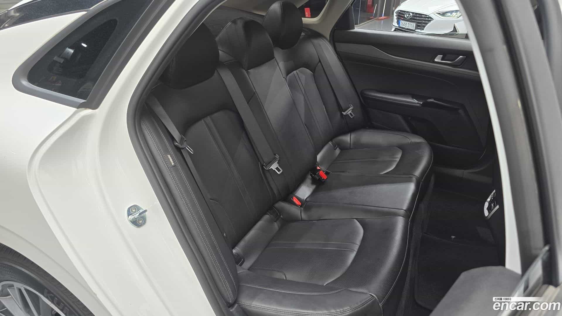 K5 Kia 2022.1-OPTION-016