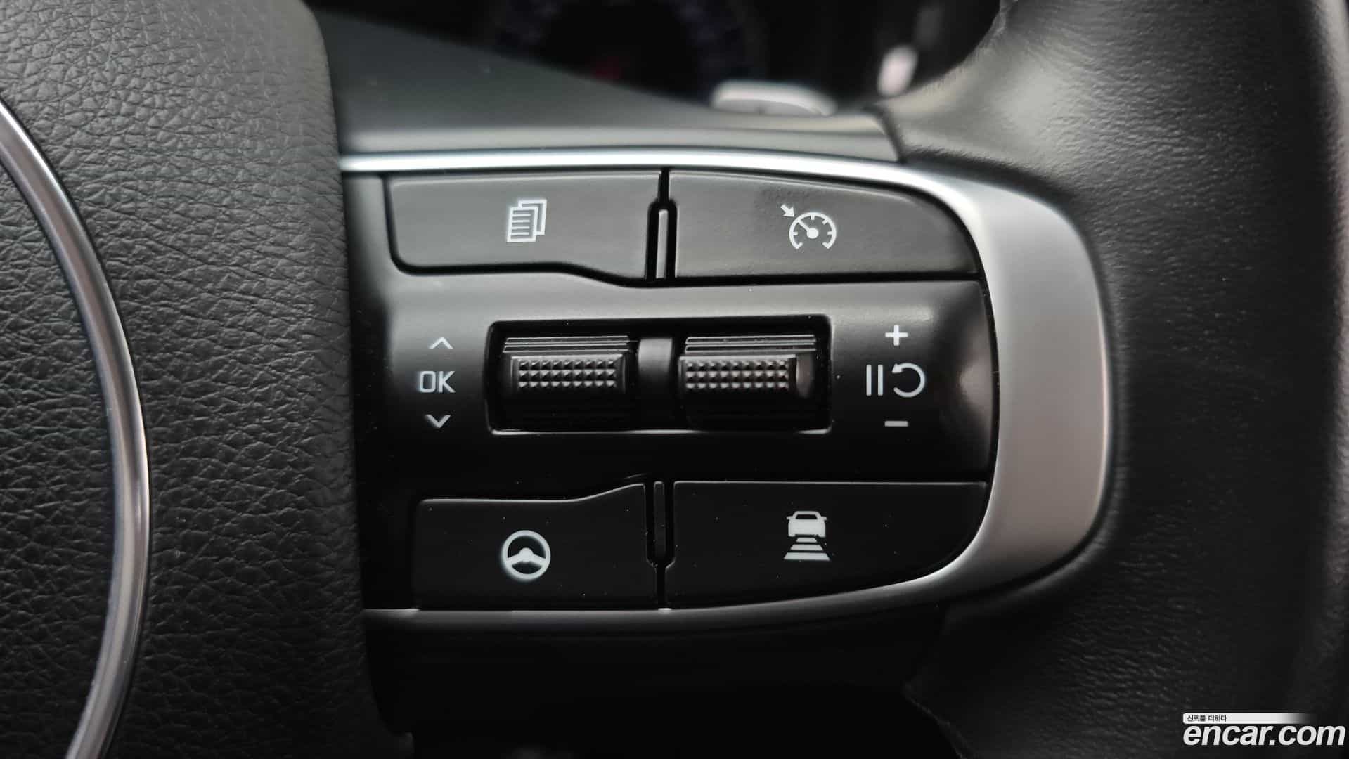 K5 Kia 2022.1-OPTION-023
