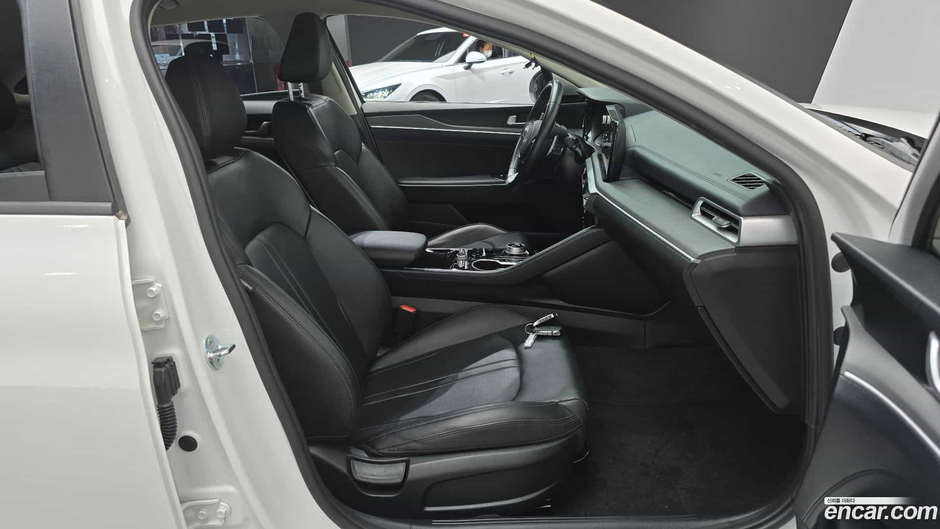 K5 Kia 2022.1-INNER-036