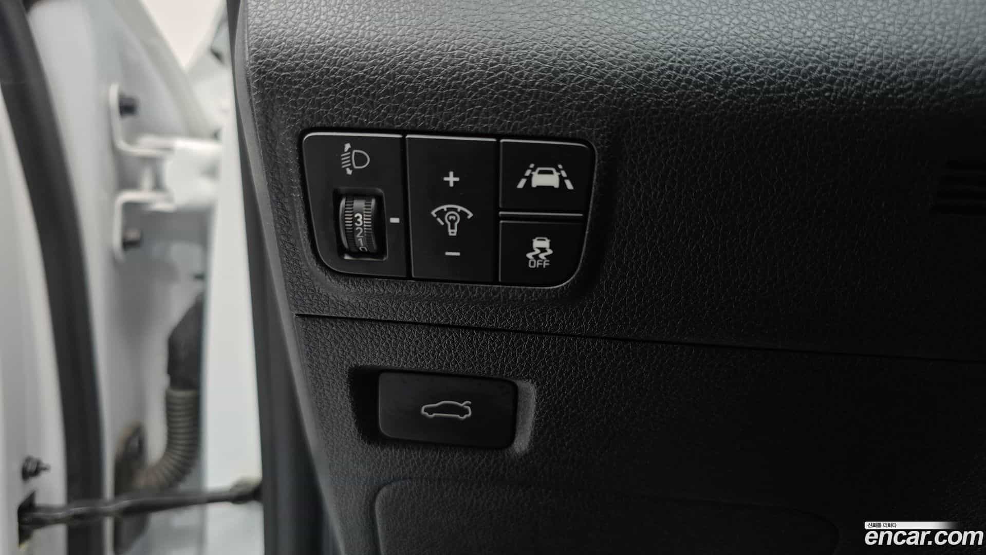 K5 Kia 2022.1-OPTION-040