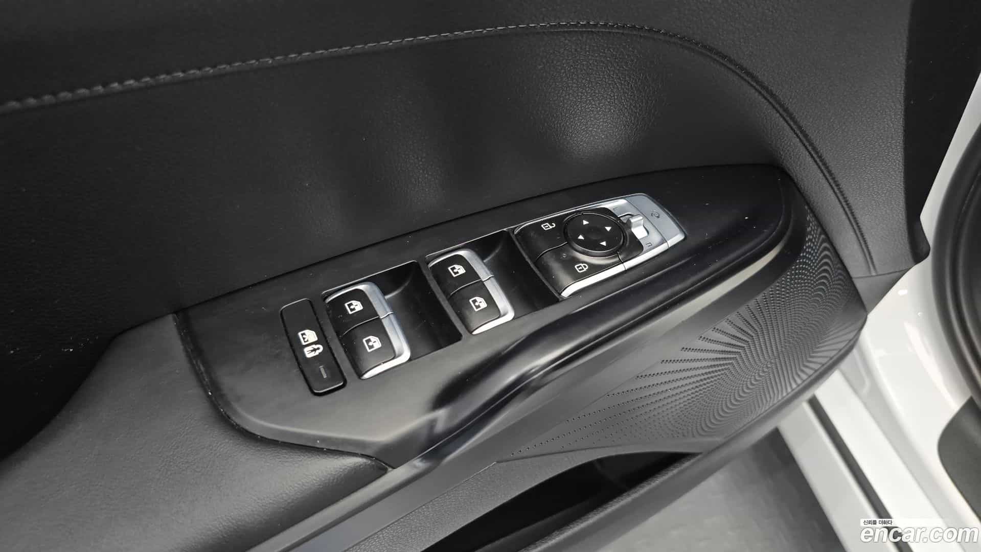 K5 Kia 2022.1-OPTION-042