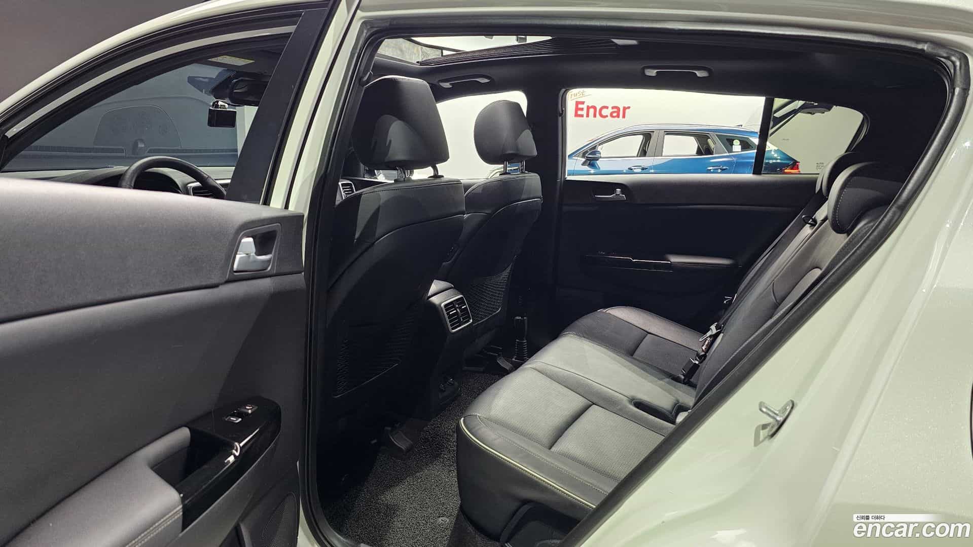 Sportage Kia 2018.8-OPTION-015