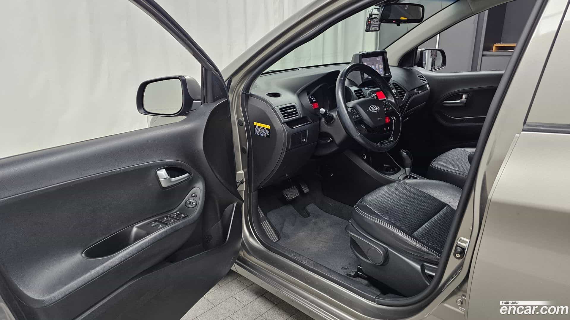 morning Kia 2013.8-INNER-010