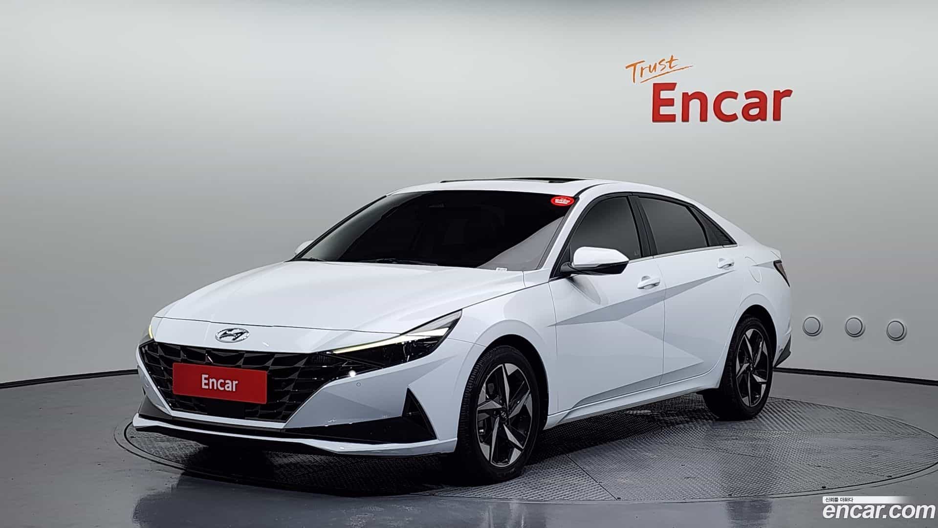 AVANTE Hyundai 2022.10-OUTER-001