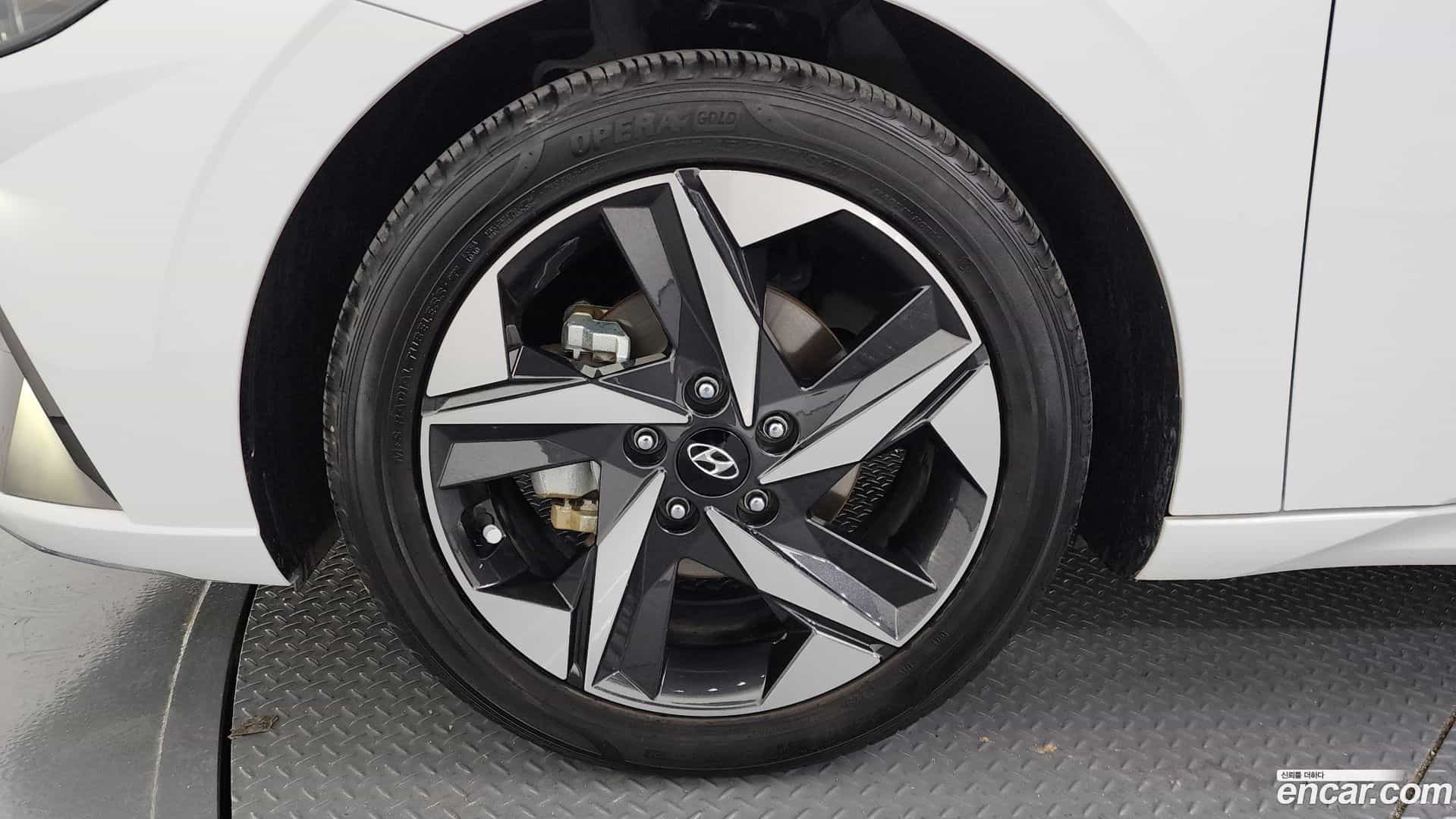 AVANTE Hyundai 2022.10-OUTER-005