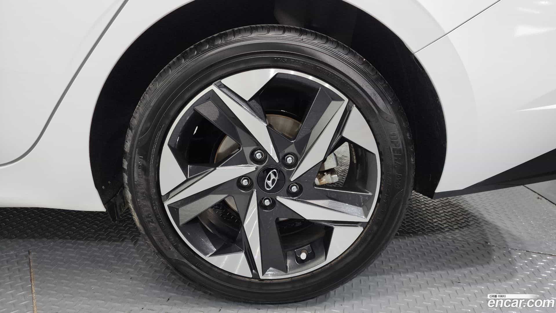 AVANTE Hyundai 2022.10-OUTER-031