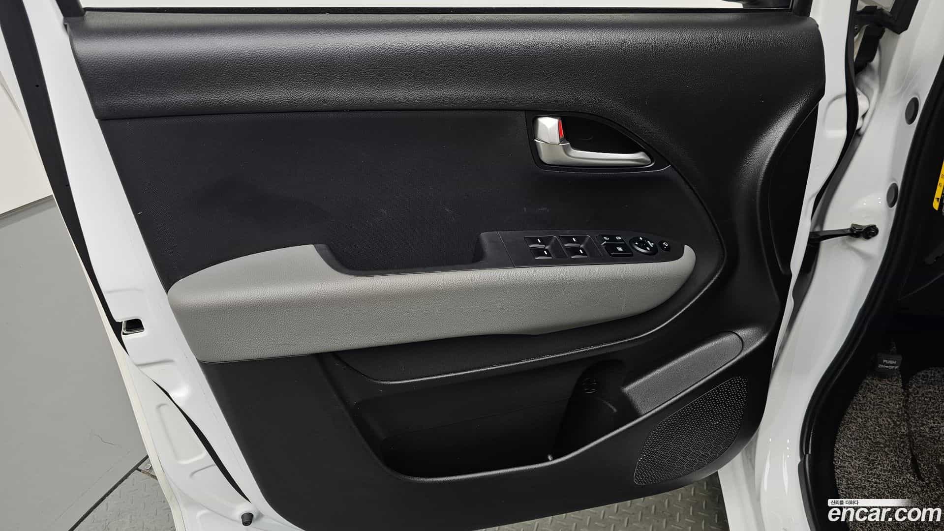 RAY Kia 2021.5-INNER-034