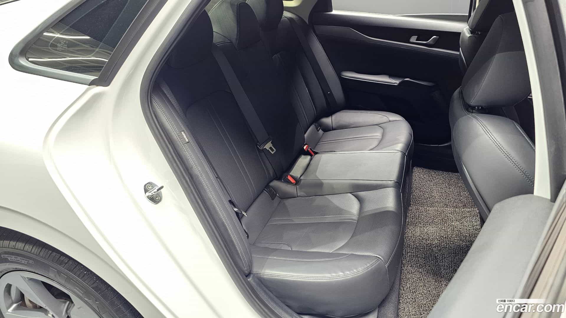 K5 Kia 2022.1-OPTION-015