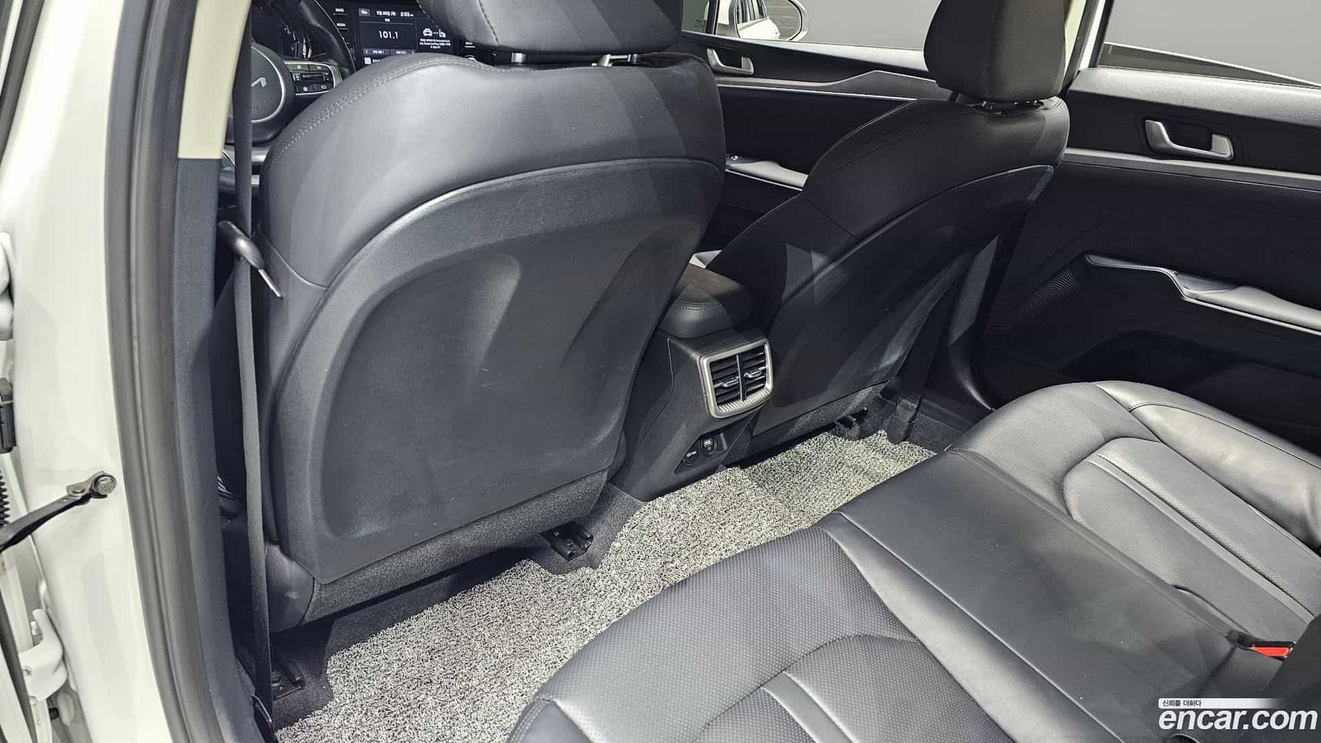 K5 Kia 2022.1-OPTION-040