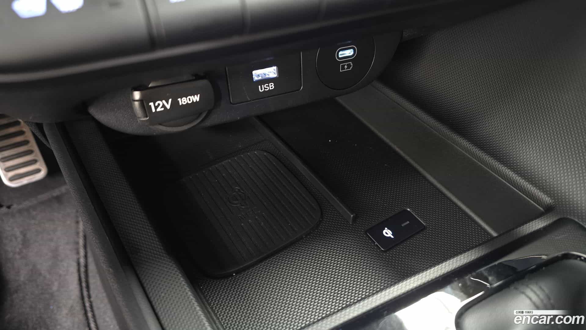 AVANTE Hyundai 2023.8-OPTION-043