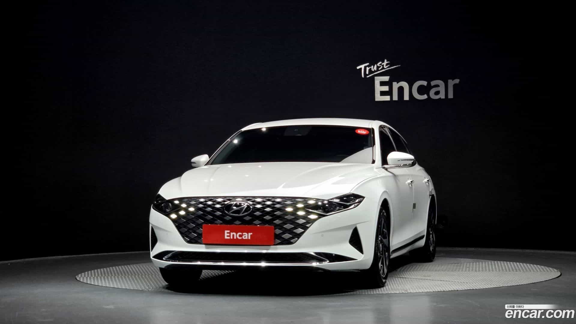 Grandeur Hyundai 2020.10-OUTER-003