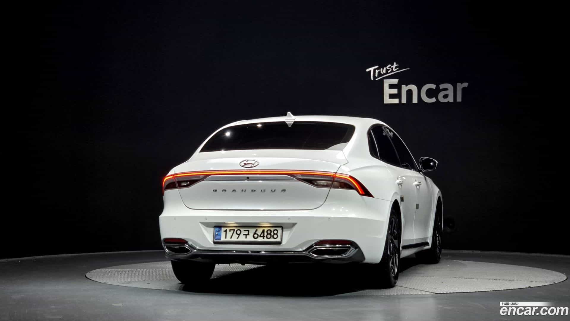 Grandeur Hyundai 2020.10-OUTER-004