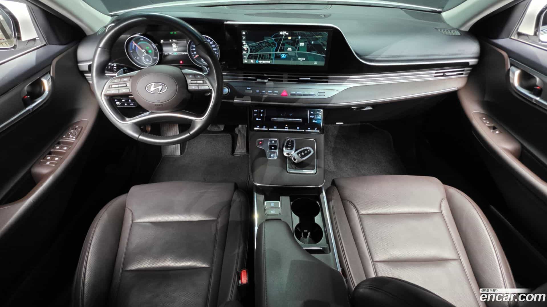 Grandeur Hyundai 2020.10-INNER-007