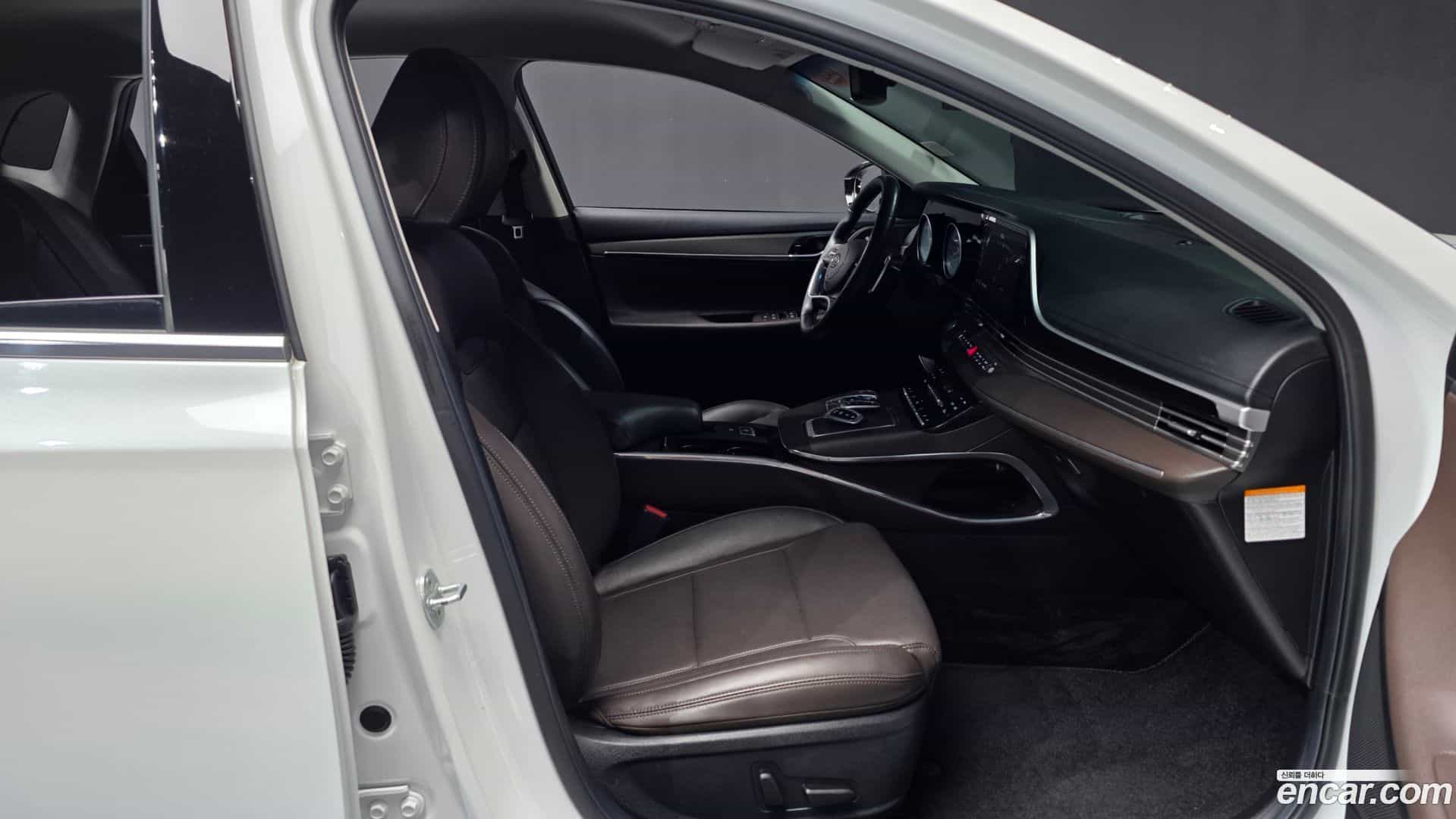 Grandeur Hyundai 2020.10-OPTION-015