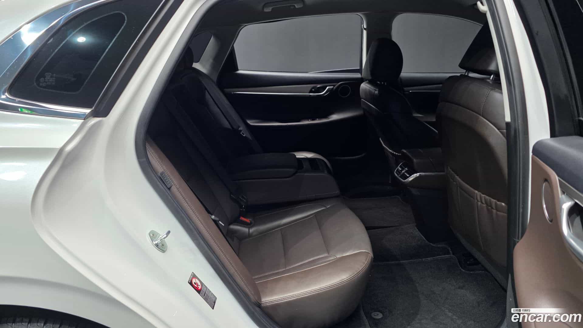 Grandeur Hyundai 2020.10-OPTION-016
