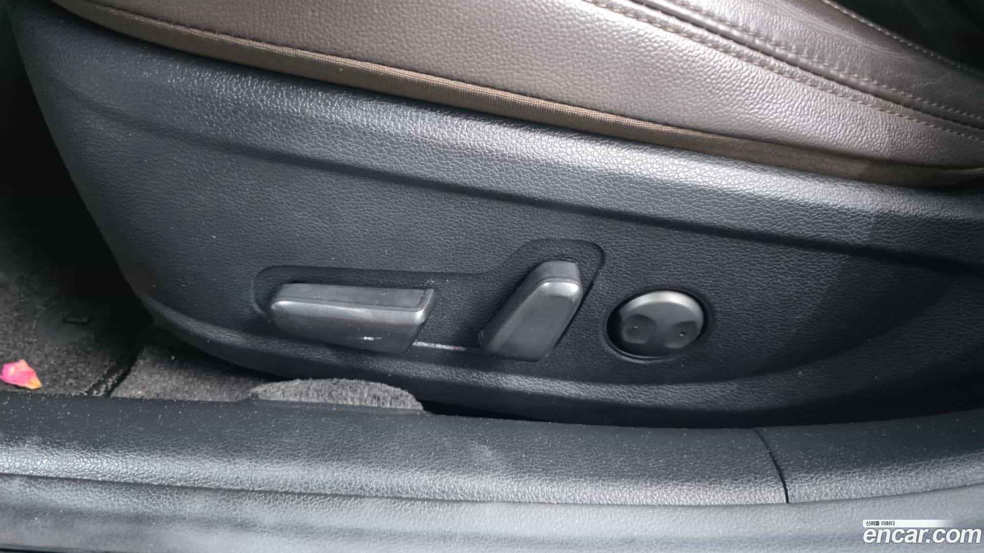 Grandeur Hyundai 2020.10-OPTION-041