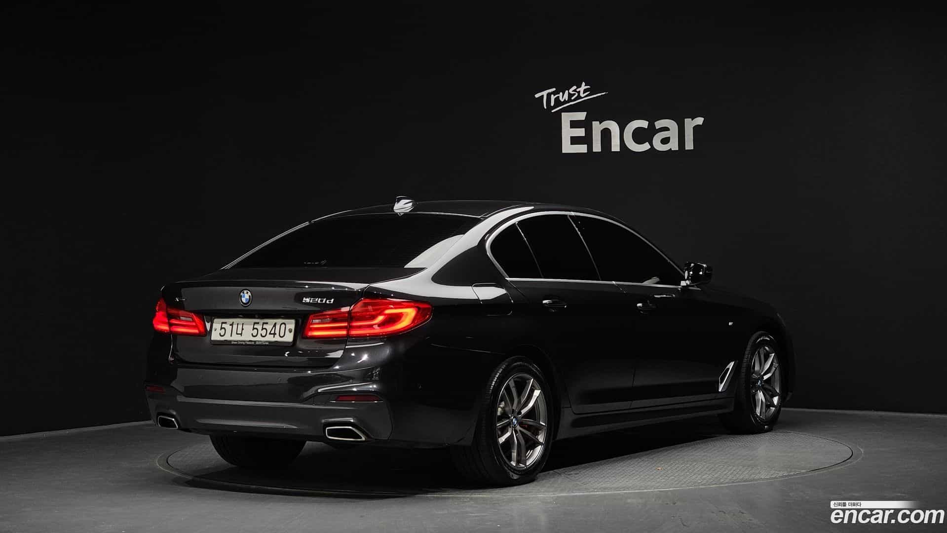 5-Series BMW 2018.4-OUTER-002