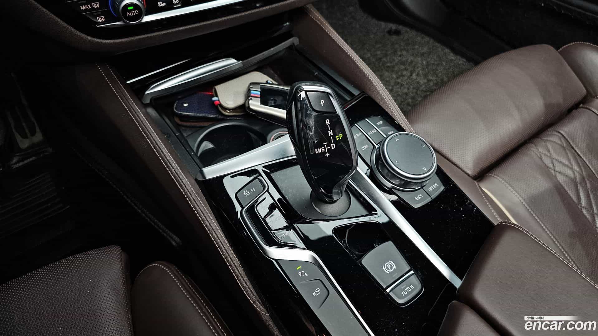 5-Series BMW 2018.4-INNER-009