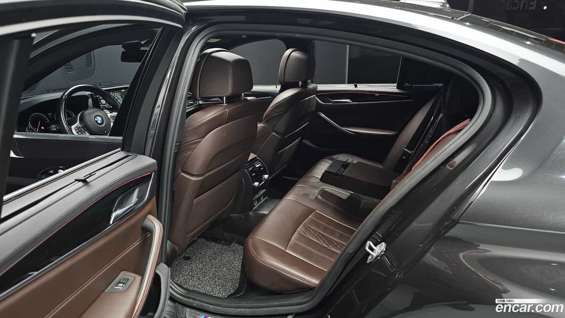 5-Series BMW 2018.4-OPTION-016