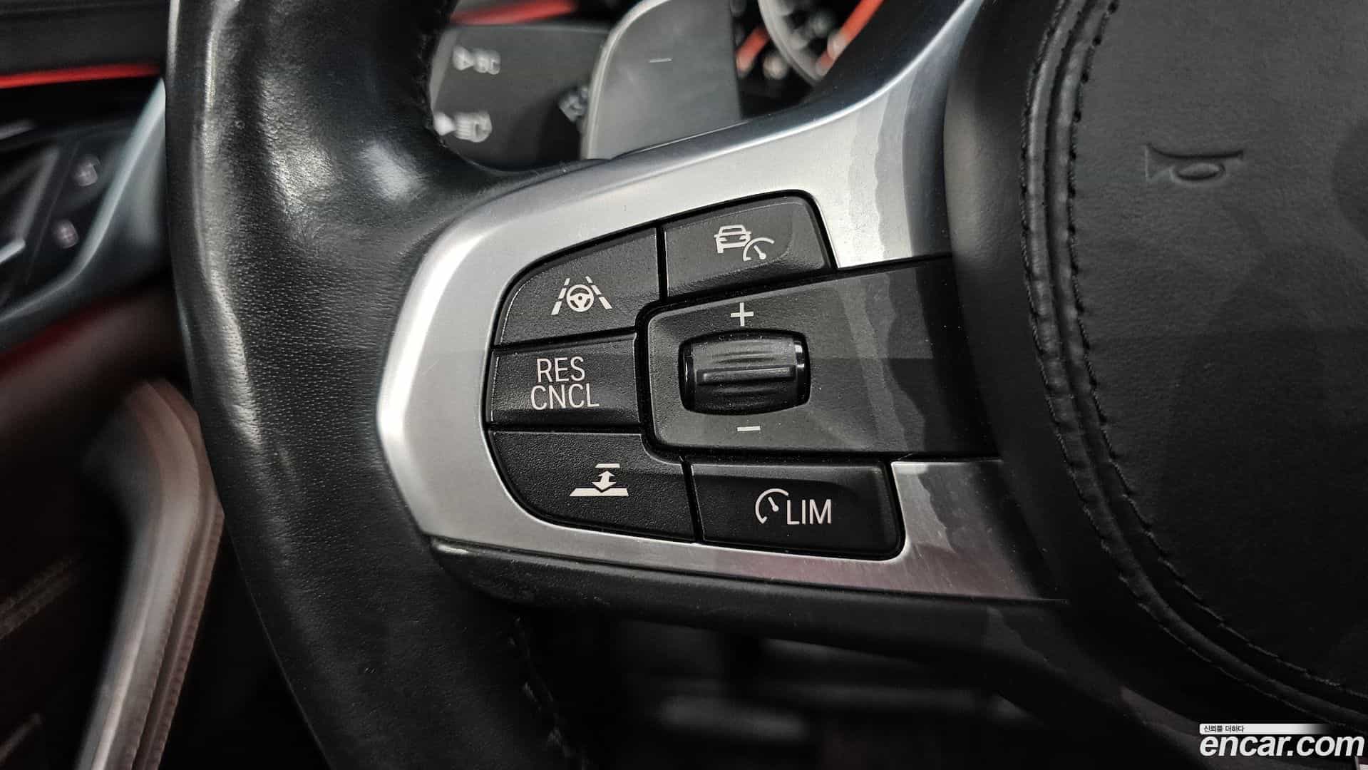 5-Series BMW 2018.4-OPTION-046